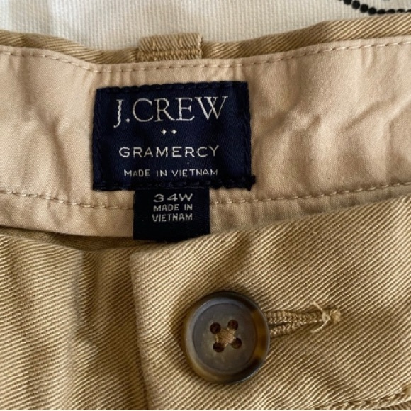 Size 34 waist Men’s J.Crew shorts 💯 Cotton 2 front & 2 back pockets - Picture 3 of 5